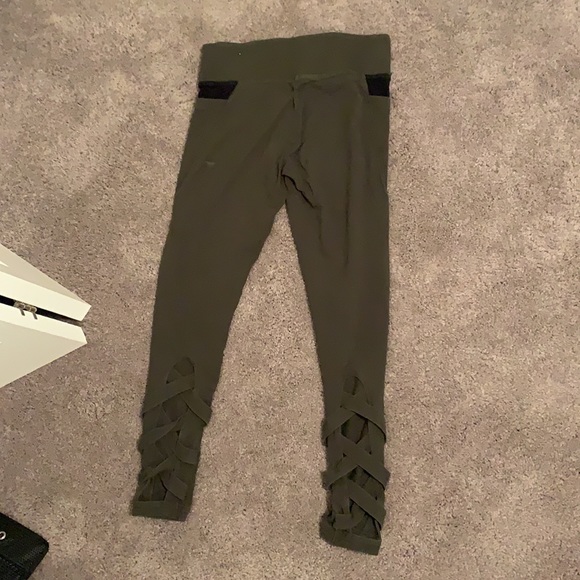 Pinks- Victoria Secret leggings - Picture 2 of 2